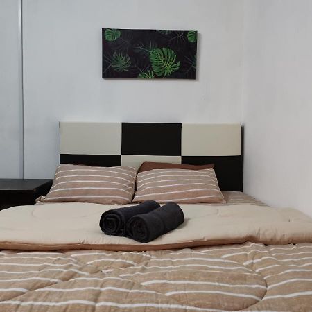 Sri Makmur Pontian Homestay Pontian Besar Екстер'єр фото